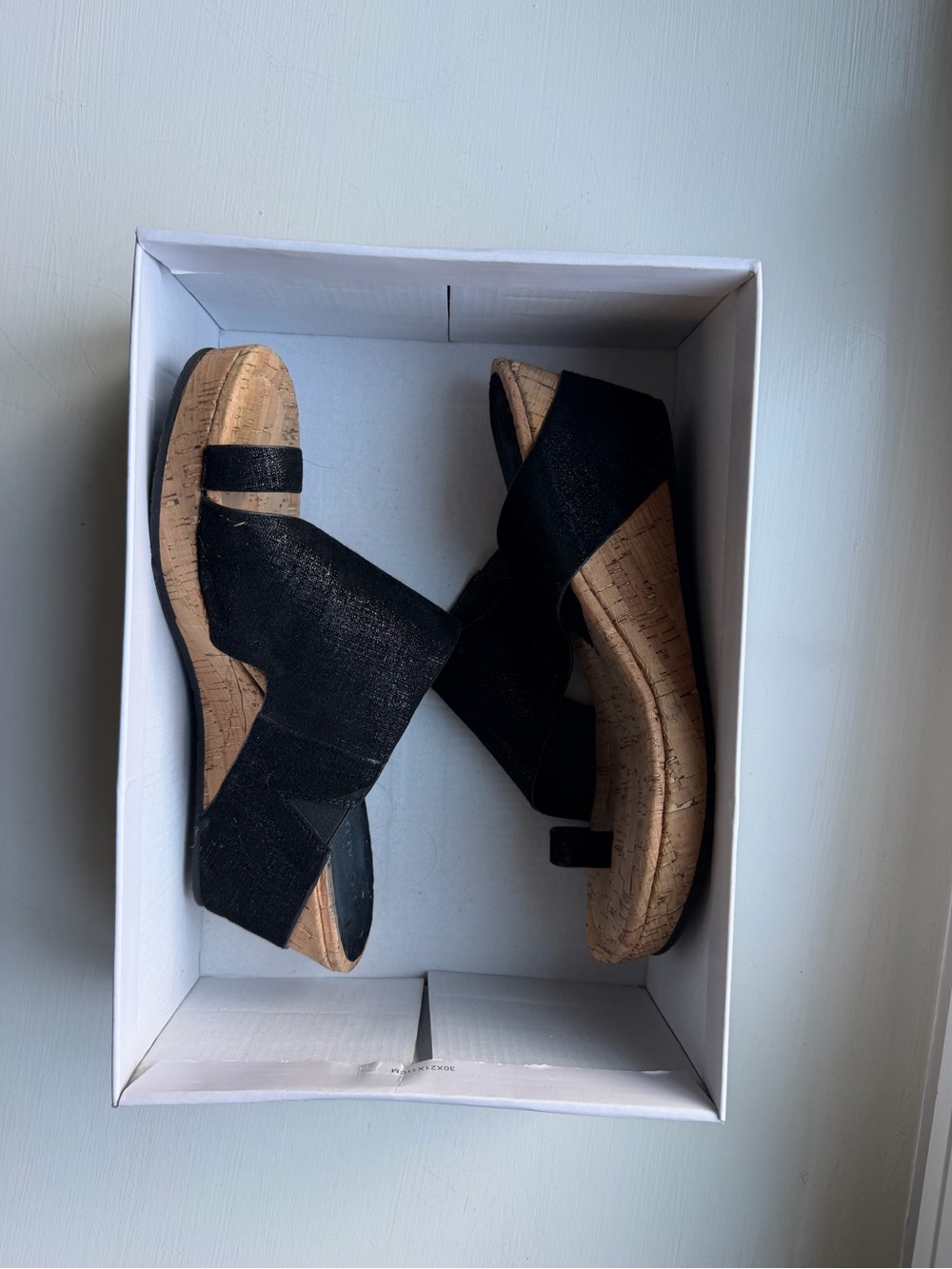 Donald Pliner Gyer Sandal size 8.5